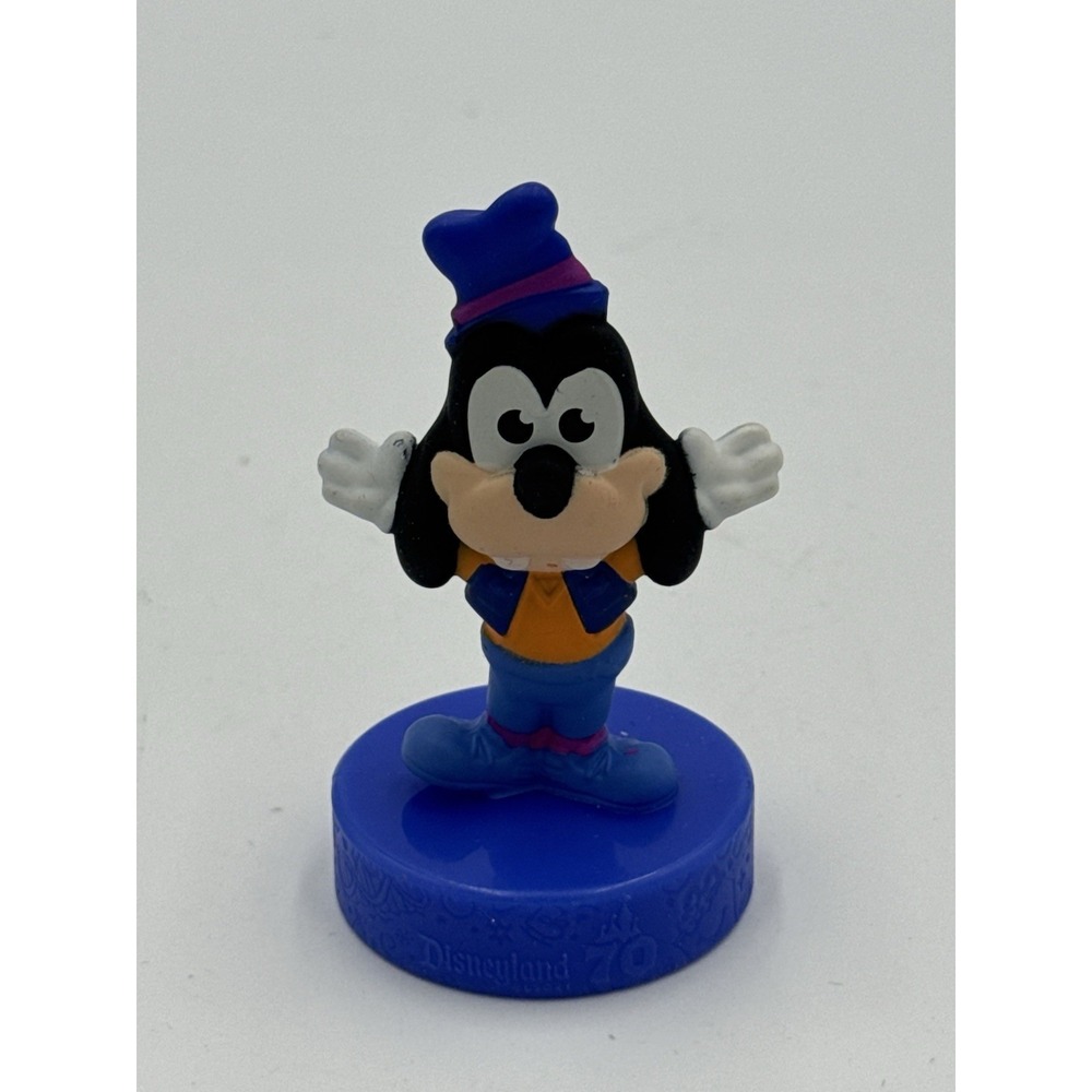 DISNEY 70TH ANNIVERSARY DISNEYLAND GOOFY 3" MCDONALDS FIGURE